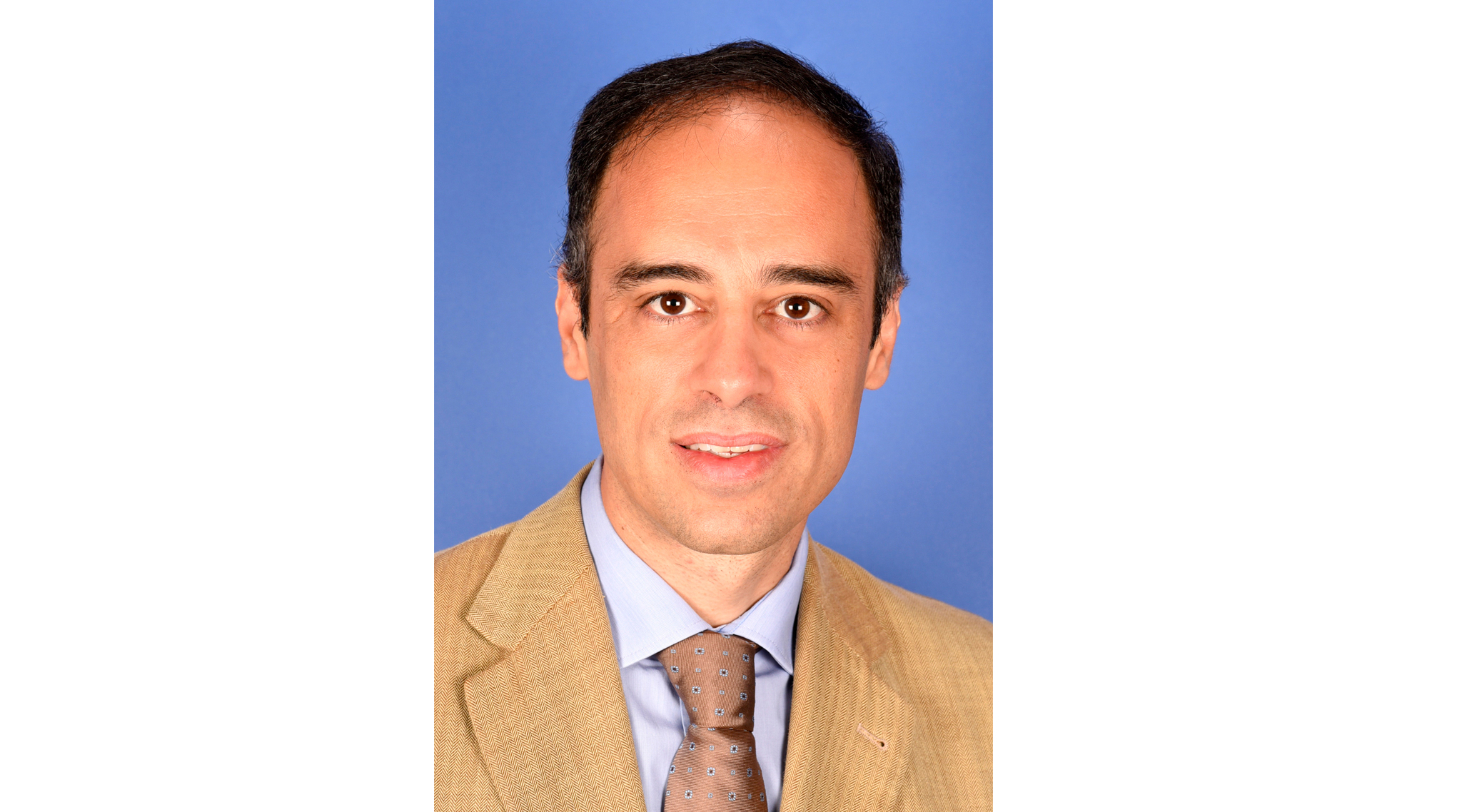 Dr. Cassio Raposo do Amaral é nomeado o melhor Editor Internacional da “Craniomaxillofacial Journal FACE”