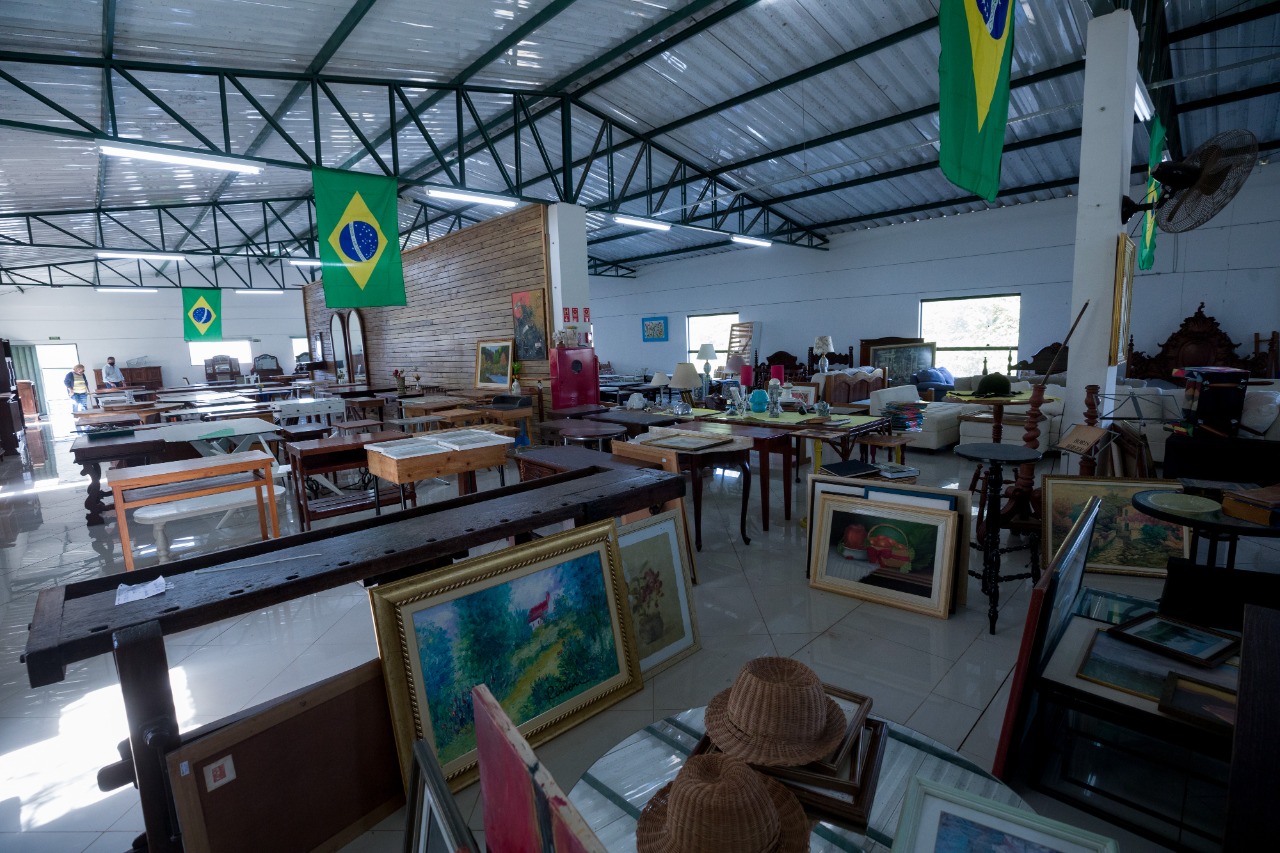 Peças do Bazar Sobrapar podem ser reservadas pelo WhatsApp