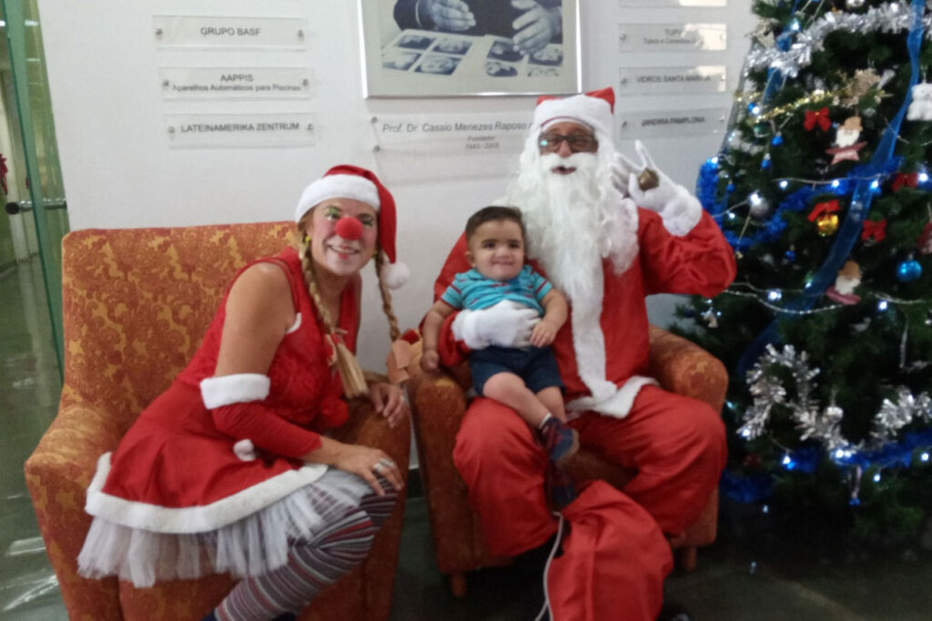 Natal no Sobrapar: Doações fazem a diferença no natal de pacientes com anomalias craniofaciais