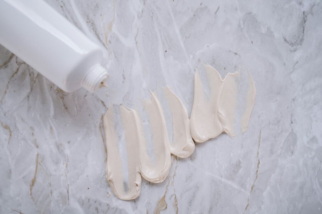 Como Cuidar das Cicatrizes e da Pele no Outono