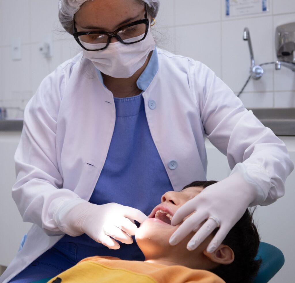 Cuidados ortodônticos em pacientes com fissura labiopalatina